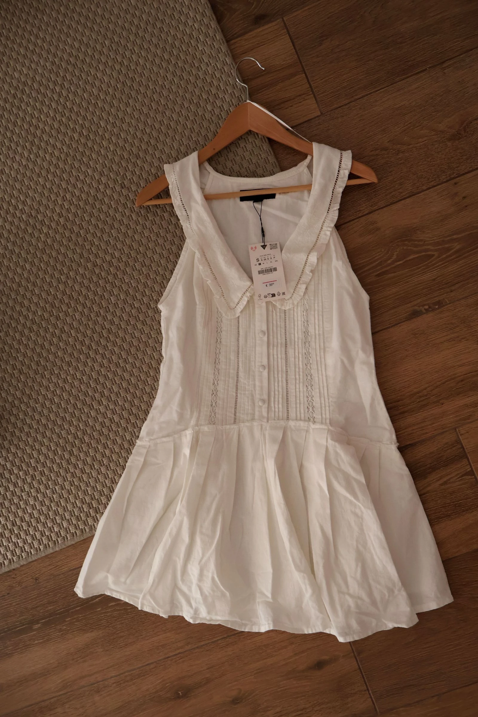 Vestido cuello bobo